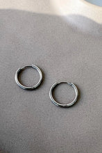 Load image into Gallery viewer, Classic Hoop - Small