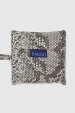 Load image into Gallery viewer, Standard Baggu - Snakeskin