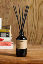 Load image into Gallery viewer, Enoki Cedar Reed Diffuser