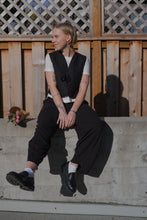 Load image into Gallery viewer, Black Lantern Pant