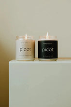 Load image into Gallery viewer, Honey Tobacco Candle
