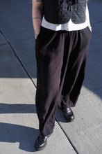 Load image into Gallery viewer, Black Lantern Pant