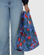 Load image into Gallery viewer, Standard Baggu - Apple Tree