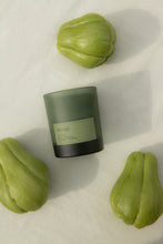 Load image into Gallery viewer, Garden Bed Candle