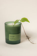 Load image into Gallery viewer, Garden Bed Candle