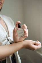 Load image into Gallery viewer, Honey Tobacco Eau De Parfum