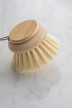 Load image into Gallery viewer, environmentally friendly dish brush made of bamboo
