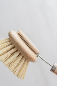Removable head on bamboo dish brush