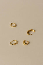 Load image into Gallery viewer, Rory Twist and Thick Gold (Set of Two Hoops)