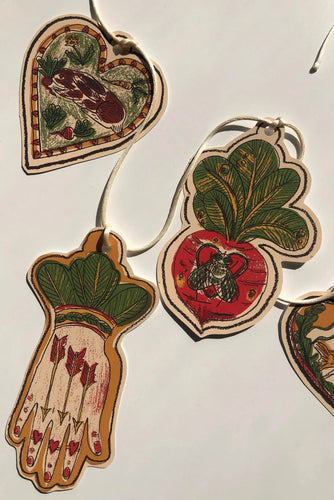 Illustrated Paper Garland - Rabbit Radish Hands and Heart