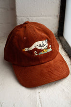 Load image into Gallery viewer, Goose Reaching Corduroy Dad Hat