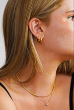 Load image into Gallery viewer, Rory Twist and Thick Gold (Set of Two Hoops)