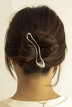 Load image into Gallery viewer, Silver Metal Long Claw Clip