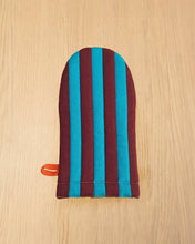 Load image into Gallery viewer, Dragonfly Stripe Quilted Oven Mitt