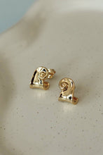 Load image into Gallery viewer, Gold Swirl Earrings