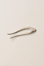Load image into Gallery viewer, Silver Wavy Metal Hair Stick - Short