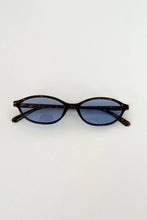 Load image into Gallery viewer, Blue Tint Cheetah Sunglasses