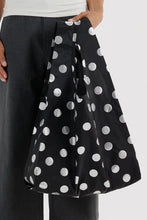 Load image into Gallery viewer, Standard Baggu - Silver Metallic Polka Dot