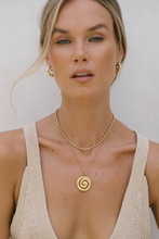 Load image into Gallery viewer, Dune Necklace - Gold