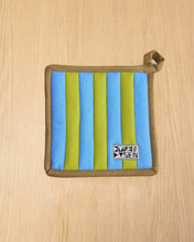 Load image into Gallery viewer, Grasshopper Stripe Quilted Pot Holder