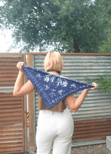 Load image into Gallery viewer, Hedgerow Bandana