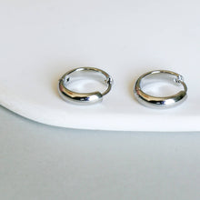 Load image into Gallery viewer, Cercia Hoops - 15mm