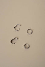 Load image into Gallery viewer, Rory Twist and Thick Set Silver (Set of Two Hoops)