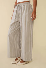 Load image into Gallery viewer, Savannah Striped Culotte Pants