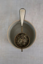 Load image into Gallery viewer, Nékwentsut Rose+Nettle+Mint Tea