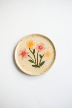 Load image into Gallery viewer, Flower Dish