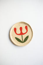 Load image into Gallery viewer, Flower Dish