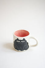 Load image into Gallery viewer, Fluffy Cat Illustrated Mug