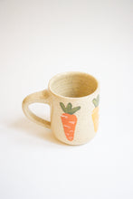 Load image into Gallery viewer, Carrot Mug