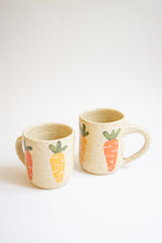 Load image into Gallery viewer, Carrot Mug