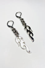 Load image into Gallery viewer, Silver Flame Earrings