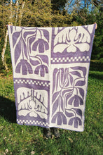 Load image into Gallery viewer, Lillies Blanket