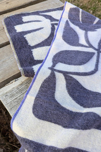 Lillies Blanket