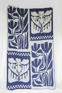 Lillies Blanket