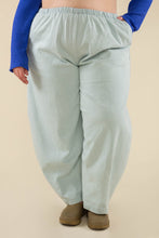 Load image into Gallery viewer, Bleached Heavyweight Denim Lantern Pant
