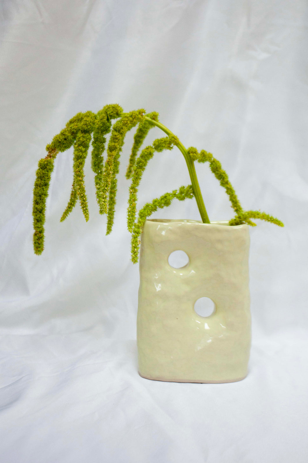 Sculptural Vase - Soft Butter Yellow