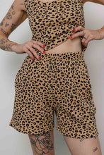 Load image into Gallery viewer, Waffle Short - Leopard