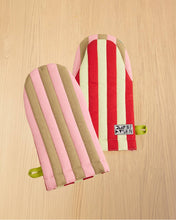 Load image into Gallery viewer, Ladybug Stripe Quilted Oven Mitt