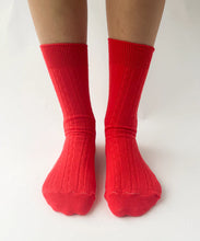 Load image into Gallery viewer, Cable Cotton Dress Socks - Multiple Colours