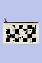 Load image into Gallery viewer, Fern Frog Pouch