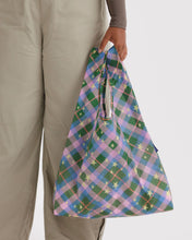 Load image into Gallery viewer, Standard Baggu - Green Star Plaid