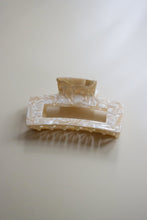 Load image into Gallery viewer, Large Hair Claw