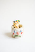 Load image into Gallery viewer, Ceramic Face Match Holder