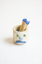 Load image into Gallery viewer, Ceramic Face Match Holder