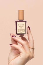 Load image into Gallery viewer, Bkind Non-Toxic Nail Polish - Su'a brosse