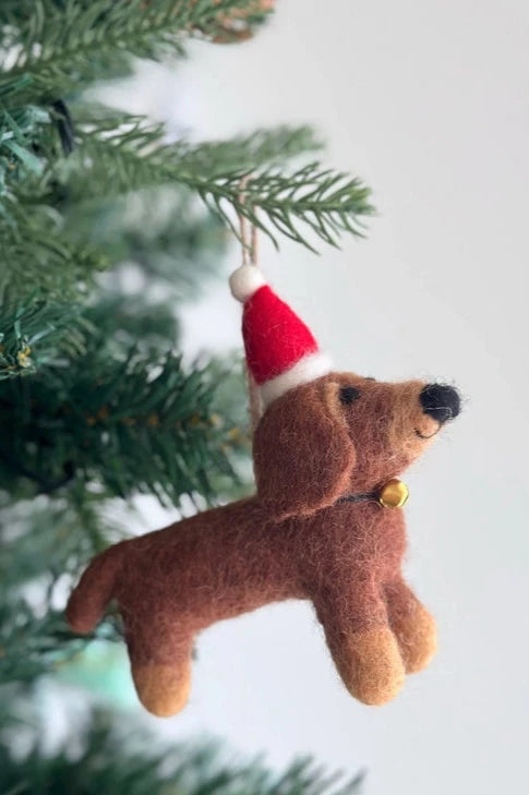 Dachshund w/ Hat Holiday Ornament